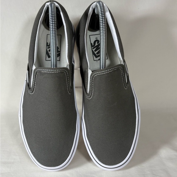 Vans Unisex Charcoal Gray Slip-On Skater Sneakers Men's 7/Women's 8.5 - Picture 5 of 11